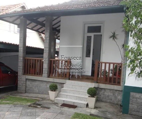 Casa Comercial Alto da Serra Petrópolis