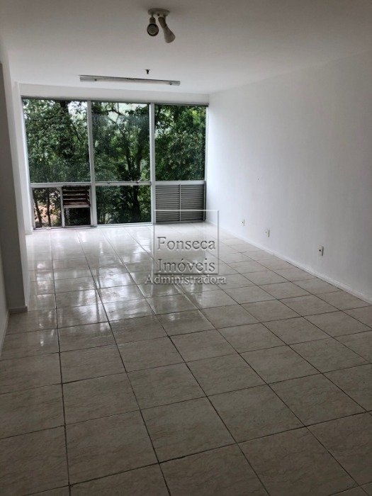 Salas/Conjunto Centro Petrópolis
